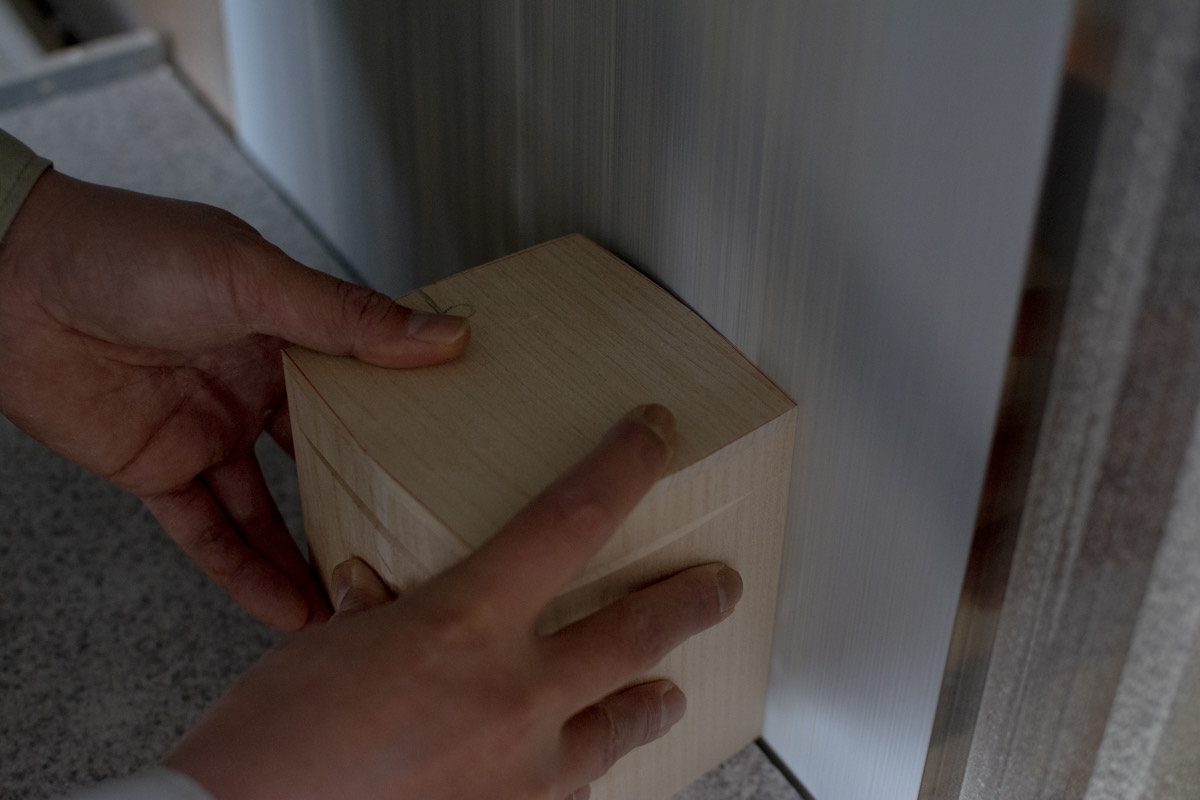 トロフィー制作過程のイメージ